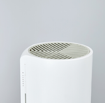 2019 New Smart Design Mini Portable Active Carbon Hepa Filter Household Personal Air Purifier 